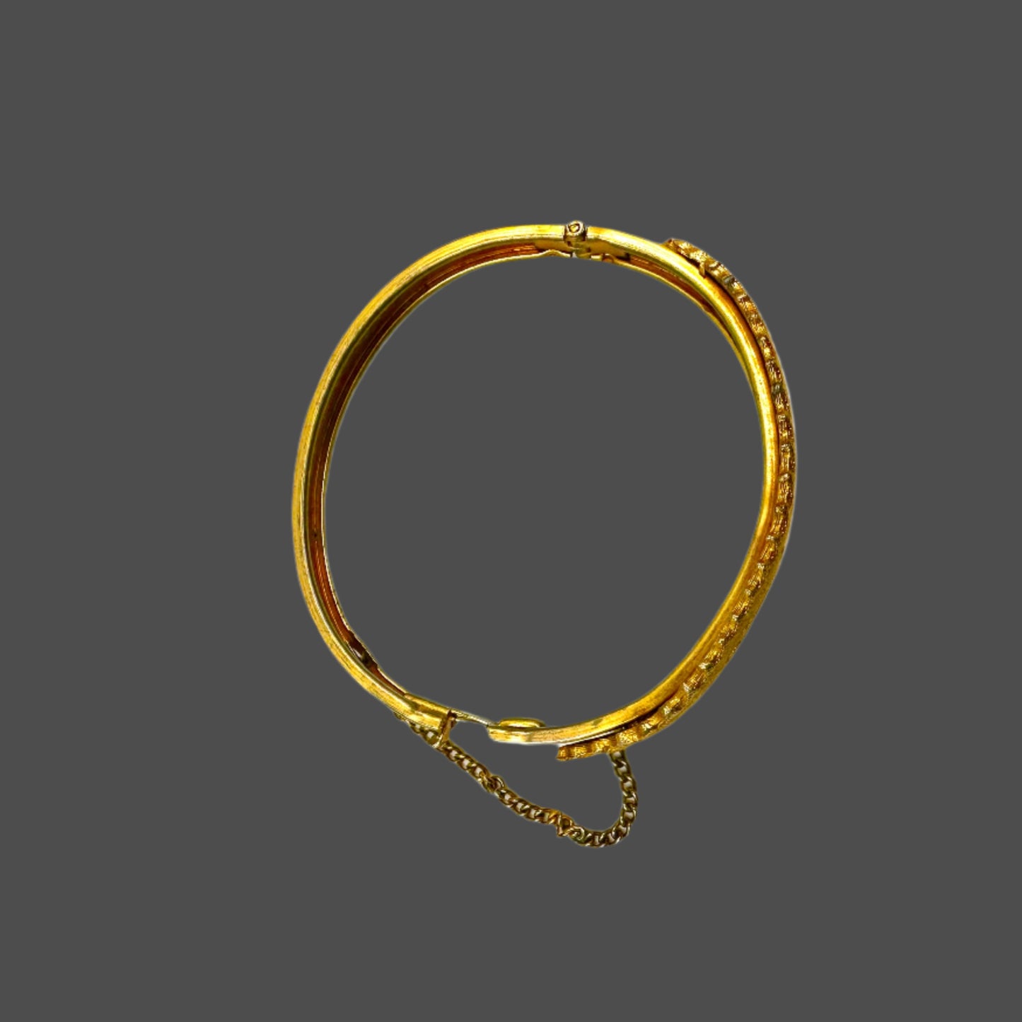 Petite Victorian Bangle with Floral Overlay