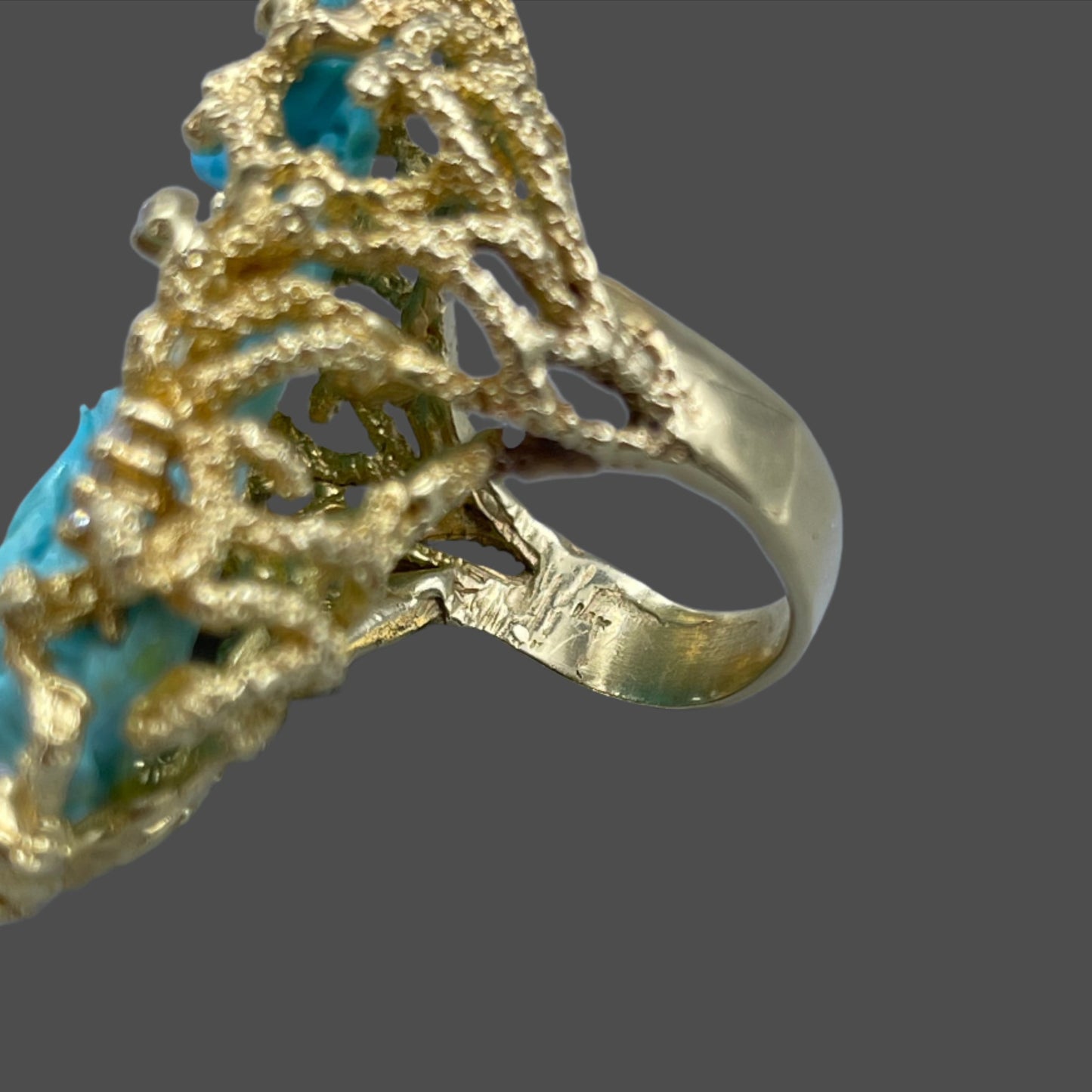 Carved Turquoise Gold Ring