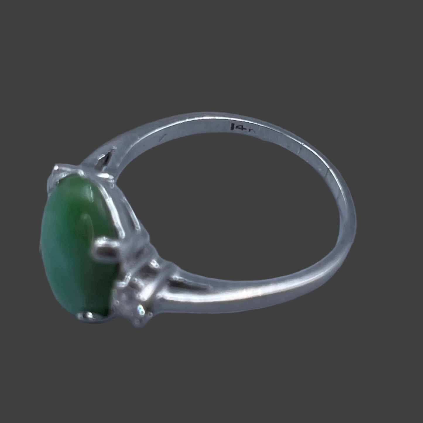Jade white gold ring