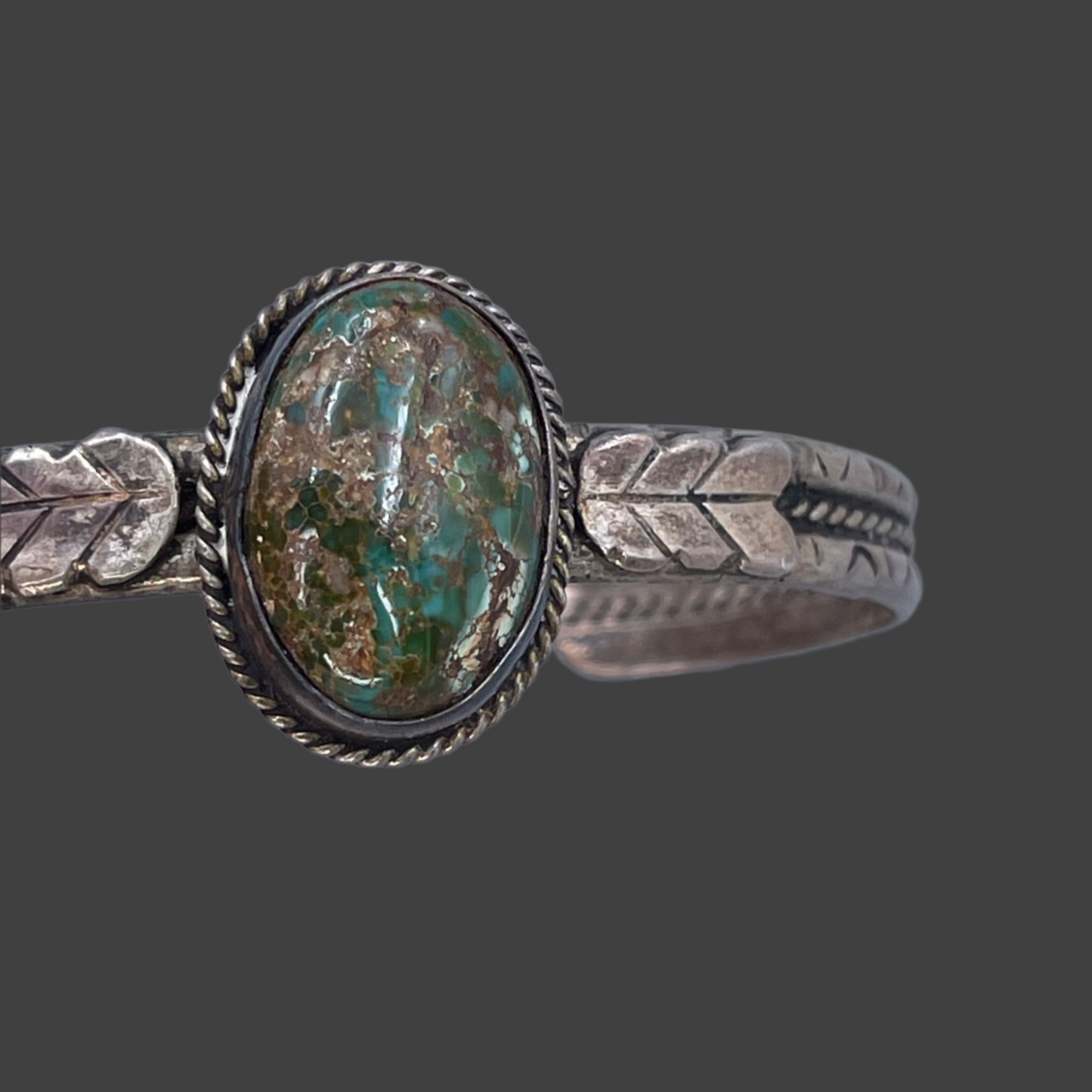 Center Oval Turquoise Cuff