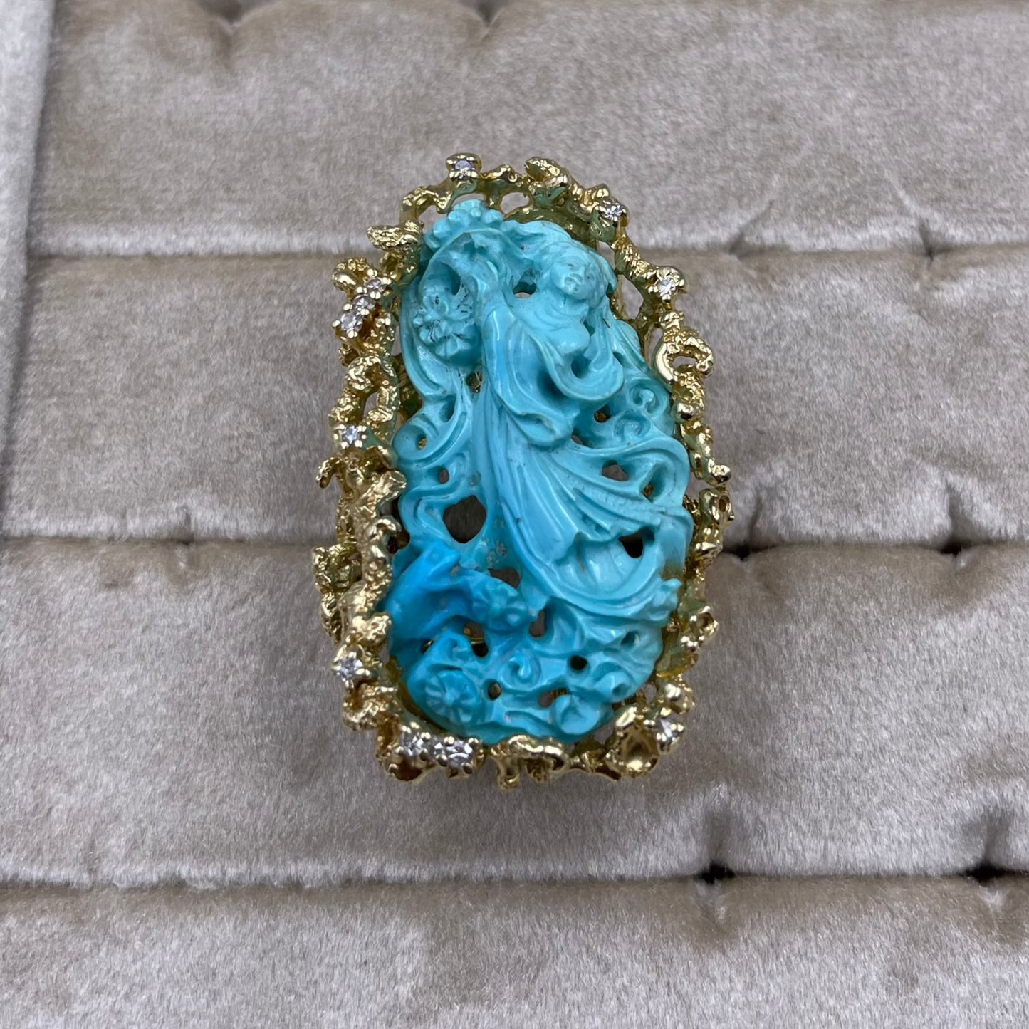 Carved Turquoise Gold Ring