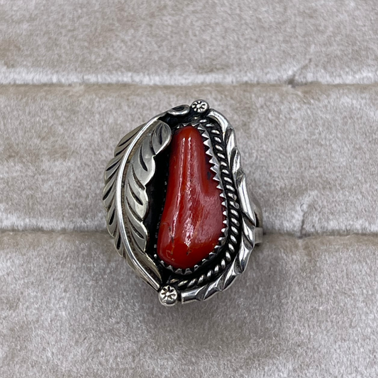 Coral & Leaves ring