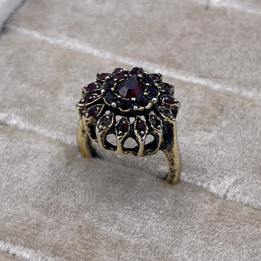 Antique 1800's Garnet 10K ring