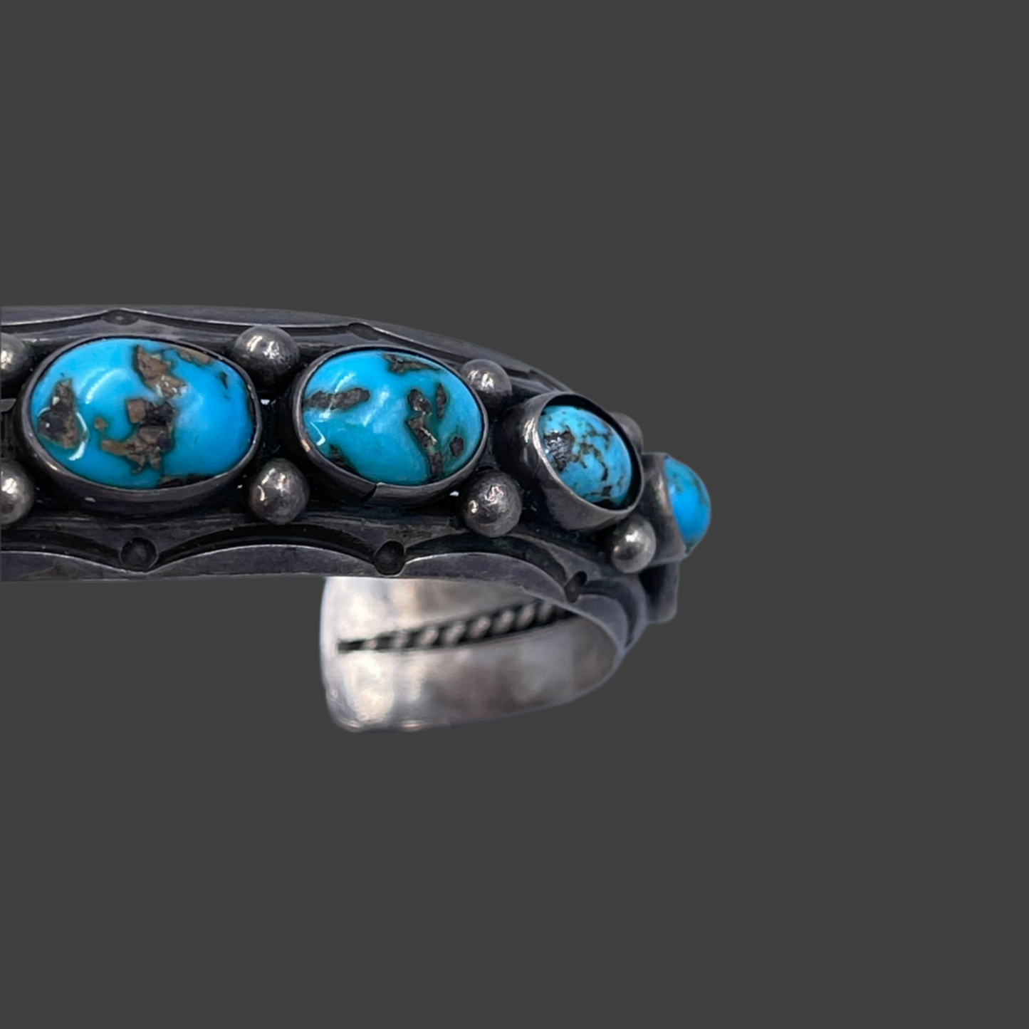 7 Oval turquoise cuff