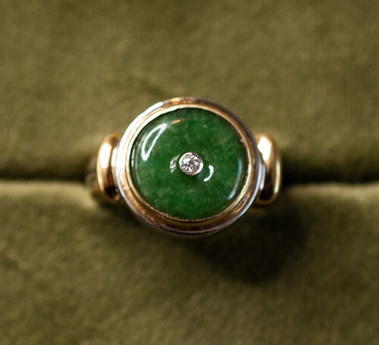 14K Yellow Gold circular jade ring